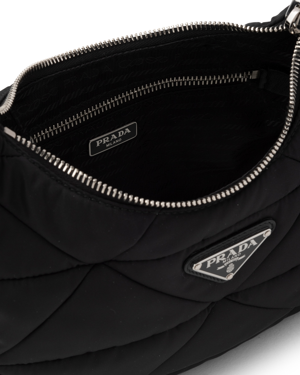 Prada Re-nylon Padded Hobo Bag Fekete | MDGTKP381